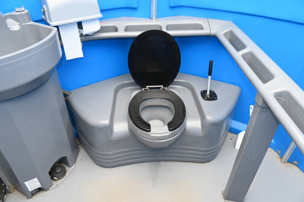 Portable Toilet Options We Offer in Bennet, NE